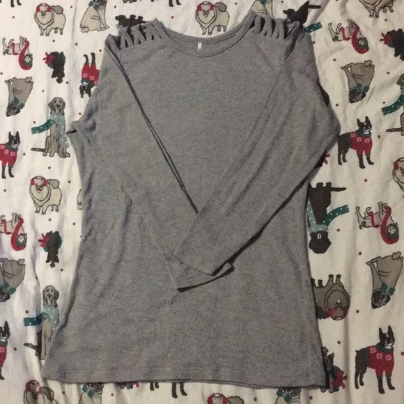 Sweater - Picture 1 of 2